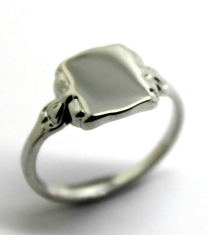 Kaedesigns, Genuine Solid 9ct 9kt Genuine Solid Yellow, Rose or White Gold Signet Ring in your size