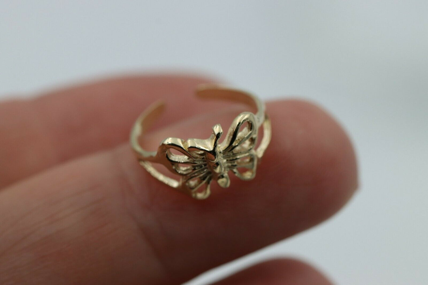 Kaedesigns Genuine Solid 9ct Yellow, Rose or White Gold Small Butterfly Toe Ring