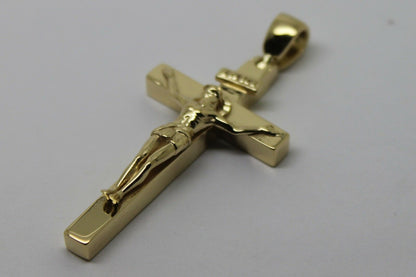 Kaedesigns New Genuine 18ct Yellow, Rose or White Gold Solid Heavy Crucifix Cross Pendant