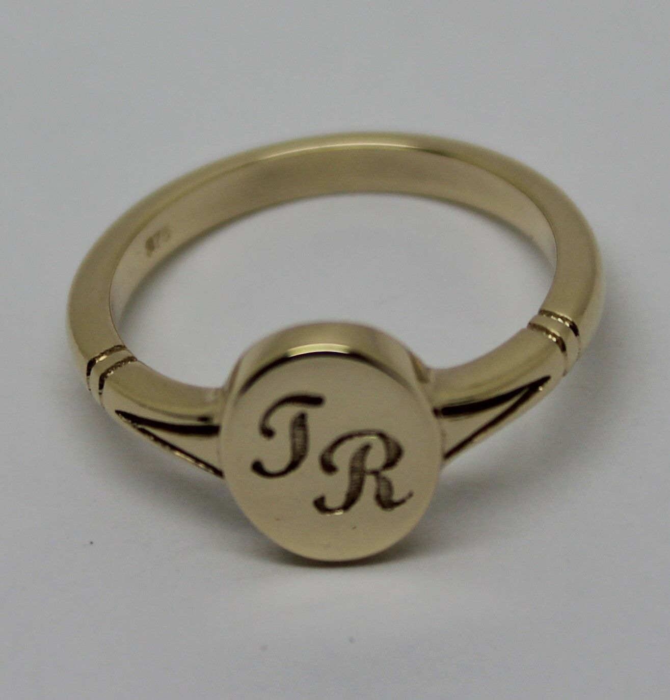 Size M Genuine Full Solid 9ct Yellow, Rose or White Gold Oval Signet Ring Engraved With Two Initials