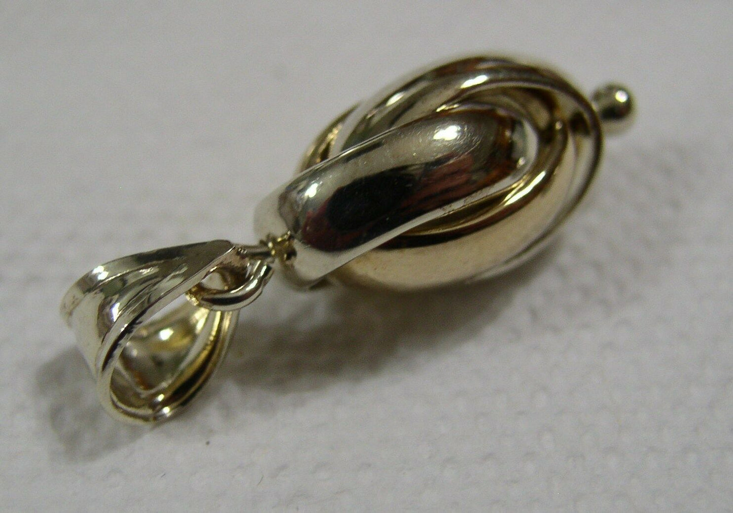 Genuine 9ct Yellow & White Gold Oval Triple Belcher Ball Pendant