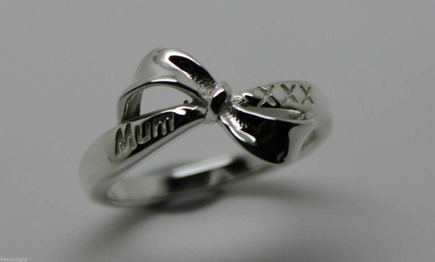 Mothers Day Ring 9ct 9kt Solid Yellow, Rose Or White Gold Bow Ring Engraved With Mum And Kisses