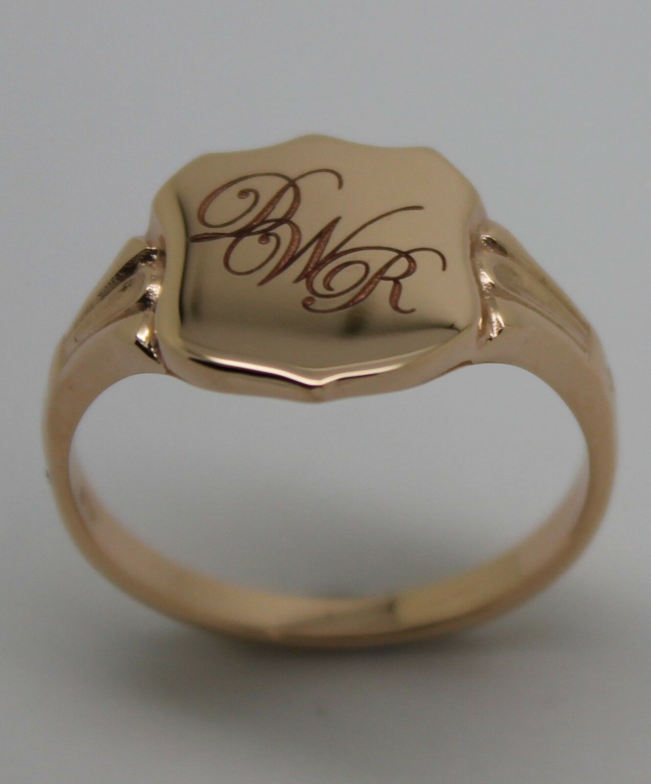 Genuine 9ct Solid Yellow, Rose or White Gold Large Signet Ring In Your Size P Plus Engraving 3 Initials