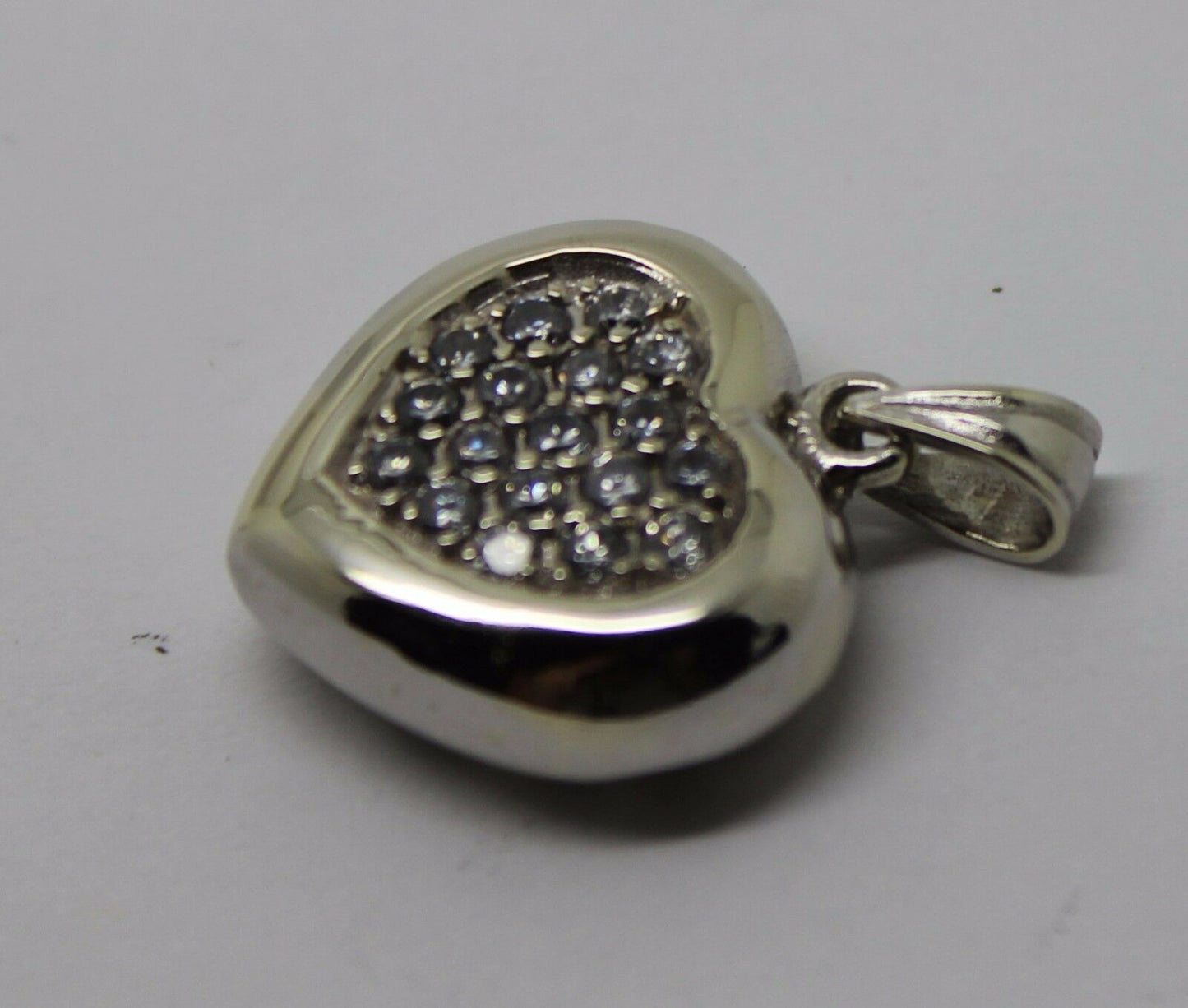 Genuine New 9ct 9k White Gold Cubic Zirconia Pave Heart Pendant *Free Express Post In Oz*