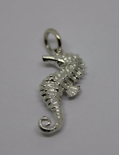 Kaedesigns, Genuine 9ct Yellow Or Rose Or White Gold Or Silver 3D Seahorse Charm