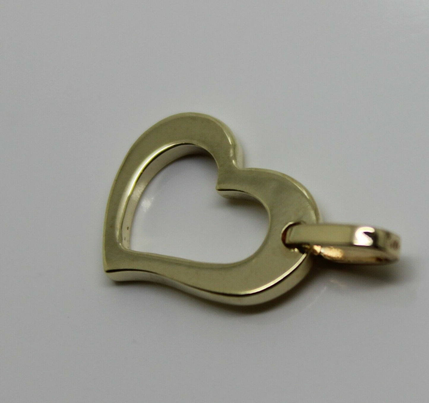 Kaedesigns New Genuine Small Size 9ct Yellow, Rose Or White Gold Open Heart Pendant