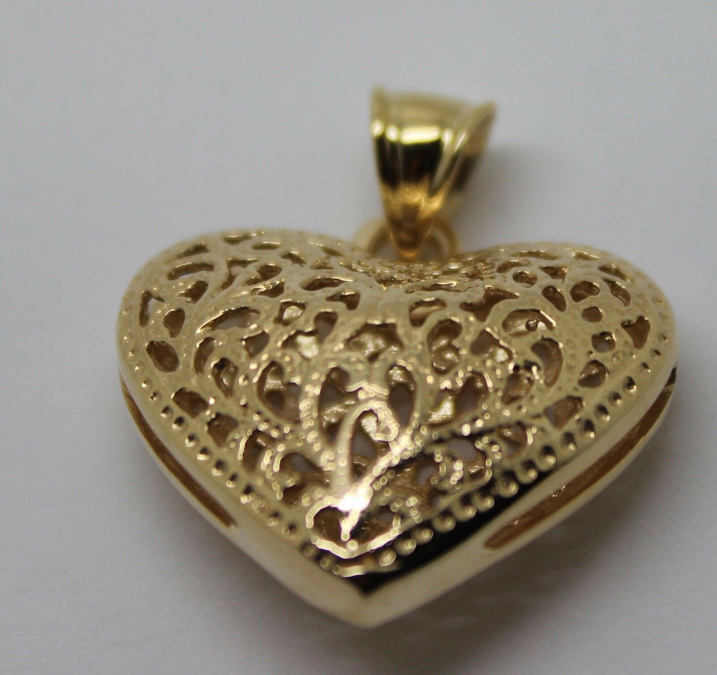 Kaedesigns New Genuine Heavy 9ct Yellow, Rose or White Gold Medium to Large Filigree Heart Pendant