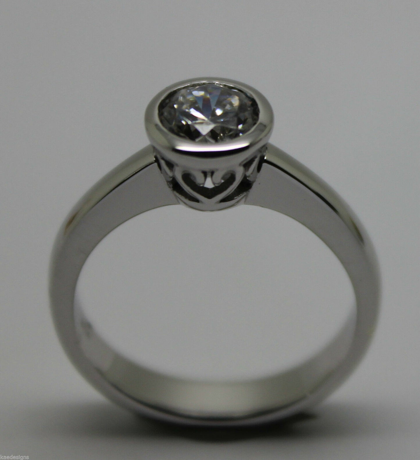 Kaedesigns, New Genuine 9ct 375 Solid White Gold Ring Size M