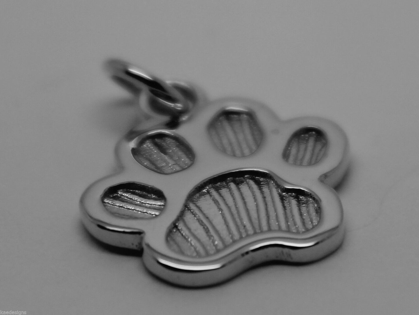 Small 9ct Yellow or Rose or White Gold Dog Animal PAW Pendant or Charm Shield