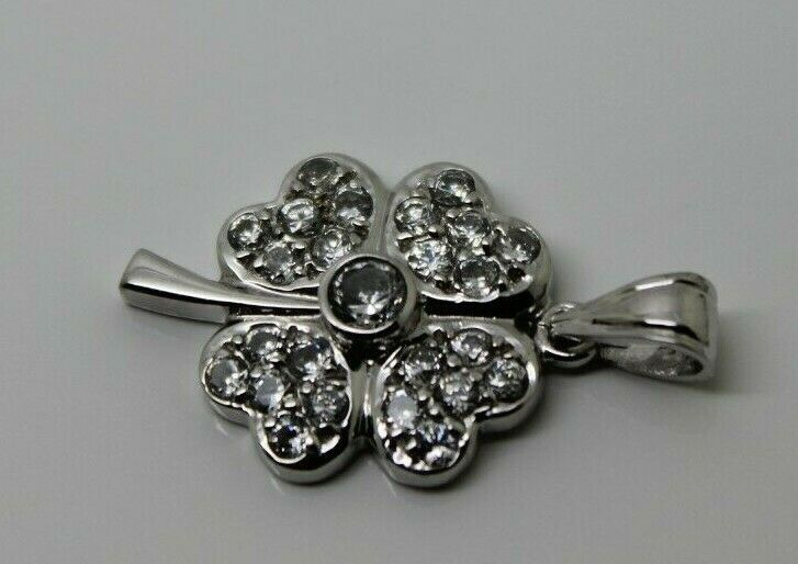 Genuine 9ct 9kt White Gold Cubic Zircon Four Leaf Clover Pendant