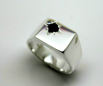 Kaedesigns Mens Sterling Silver Black 4mm Sapphire Square Signet Ring