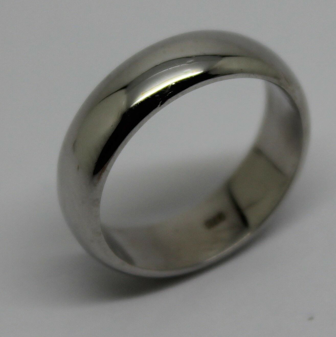 Genuine Solid 9ct White Gold Wedding Band Ring Size J 6mm