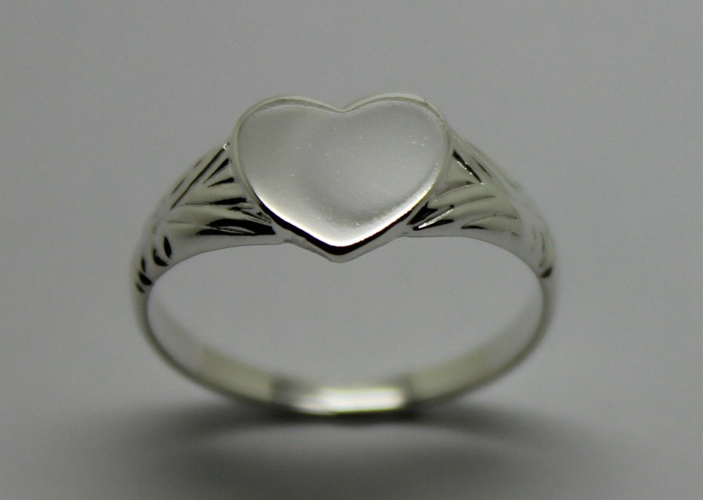 Kaedesigns Solid New Sterling Silver Heart Signet Ring Size H