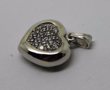 Genuine New 9ct 9k White Gold Cubic Zirconia Pave Heart Pendant *Free Express Post In Oz*