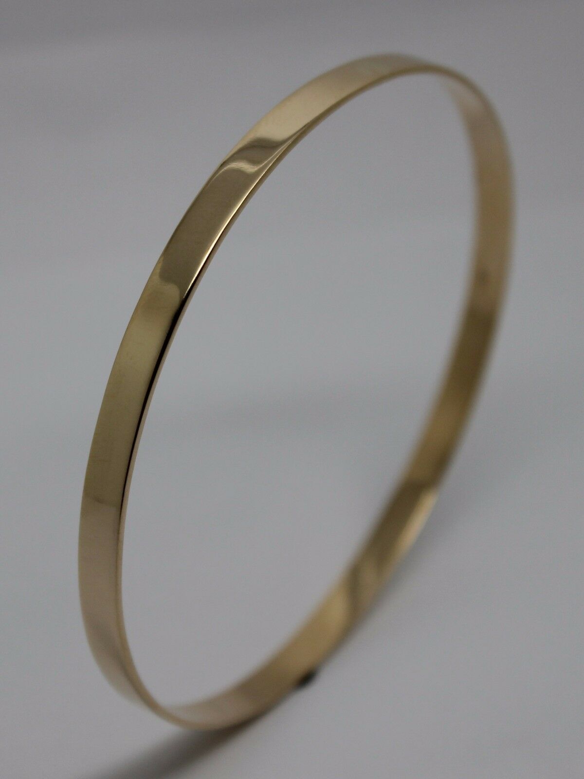 Kaedesigns New FULL Solid 9ct Yellow, Rose or White gold 4mm wide Flat bangle 65mm