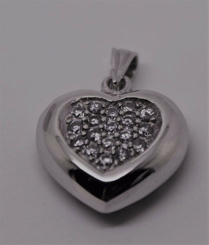 Genuine New 9ct 9k White Gold Cubic Zirconia Pave Heart Pendant *Free Express Post In Oz*