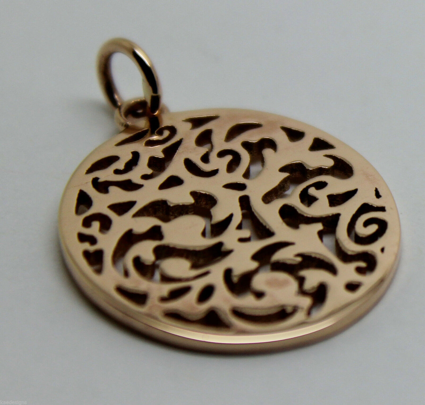 Kaedesigns Genuine Solid 9ct Yellow, Rose or White Gold 375 Medium Oval Filigree Flower Pendant