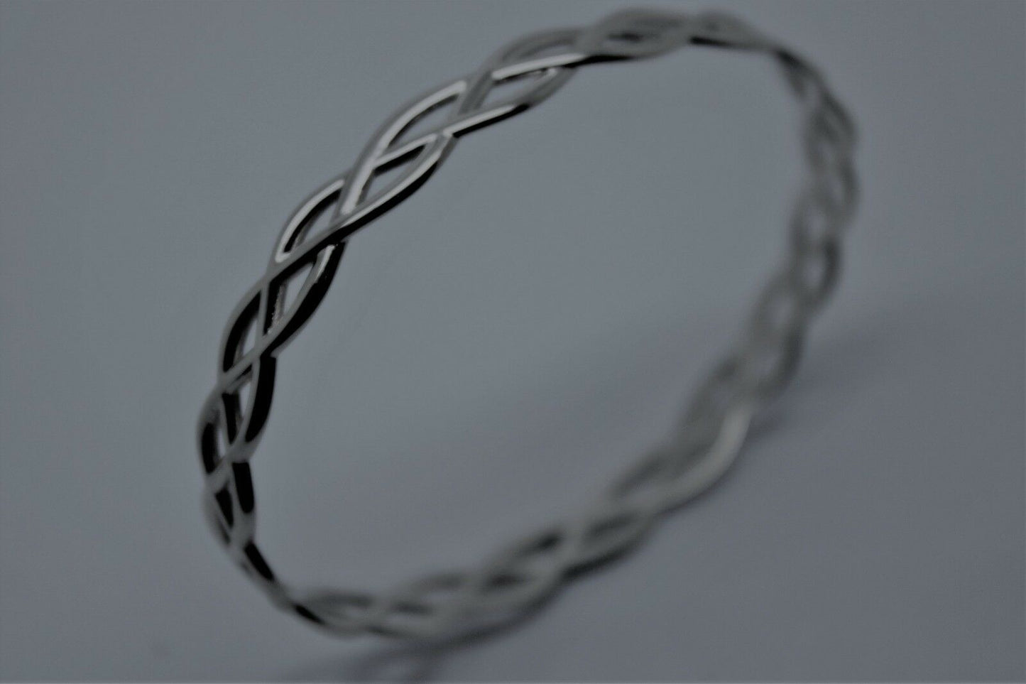 Solid Genuine 375 9ct 9kt Yellow, Rose or White Gold Celtic Knot Oval Bangle  7.1cm X 5.9cm