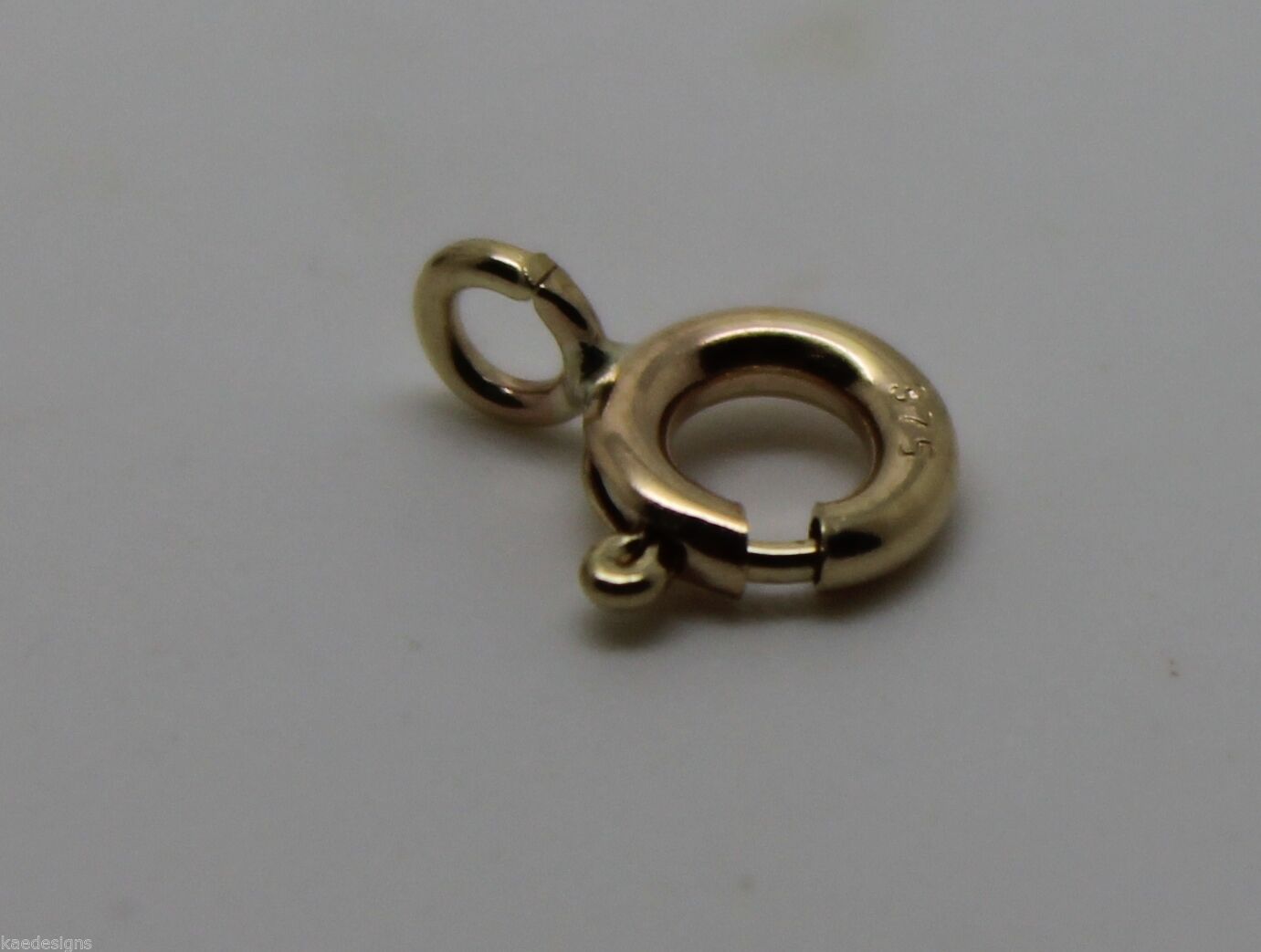 18ct or 9ct Yellow or Rose or White Gold Bolt Ring Open Clasp 4.5mm to 8mm