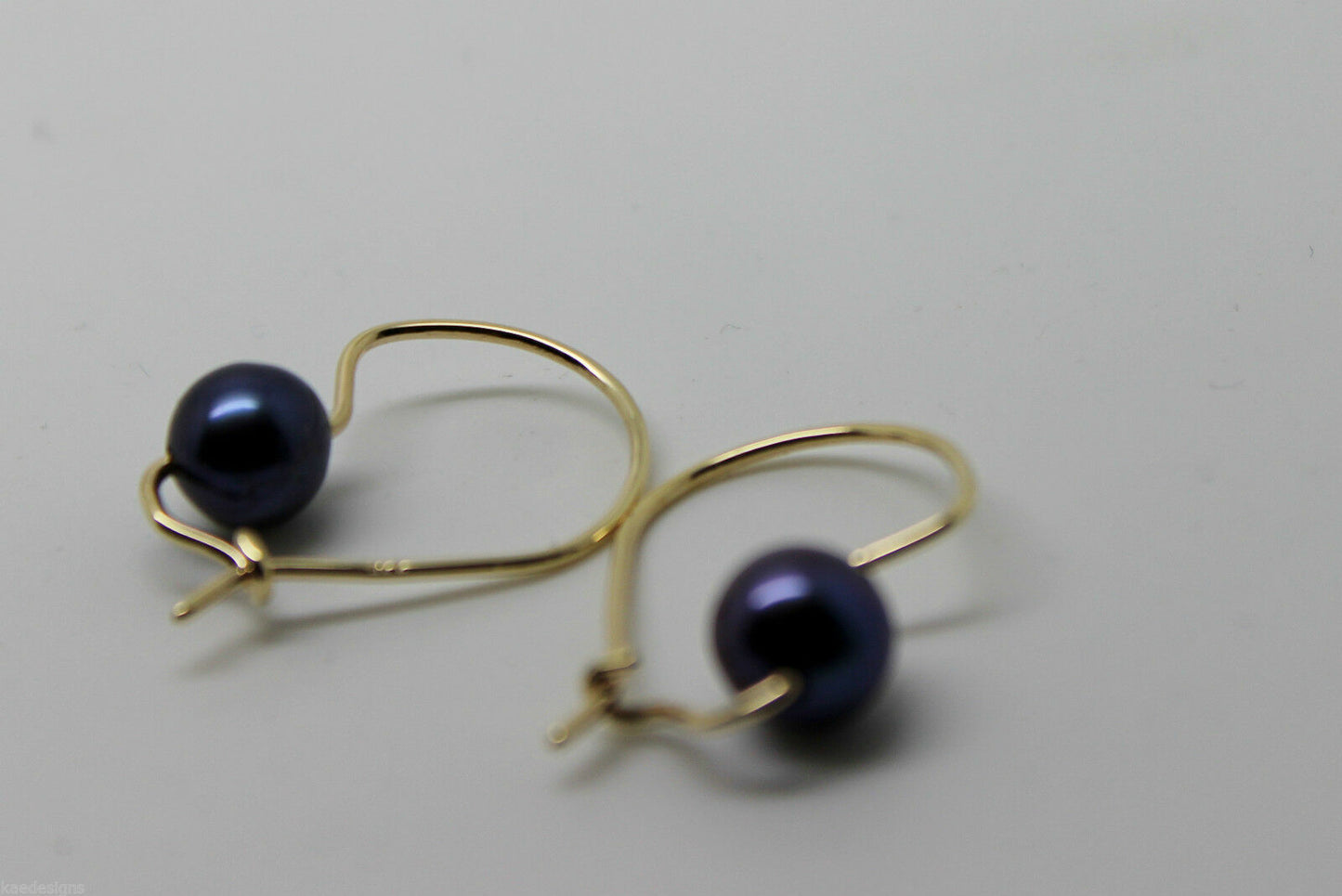 Kaedesigns New 9ct Yellow, Rose or White Gold 7mm Black Pearl Hook Earrings