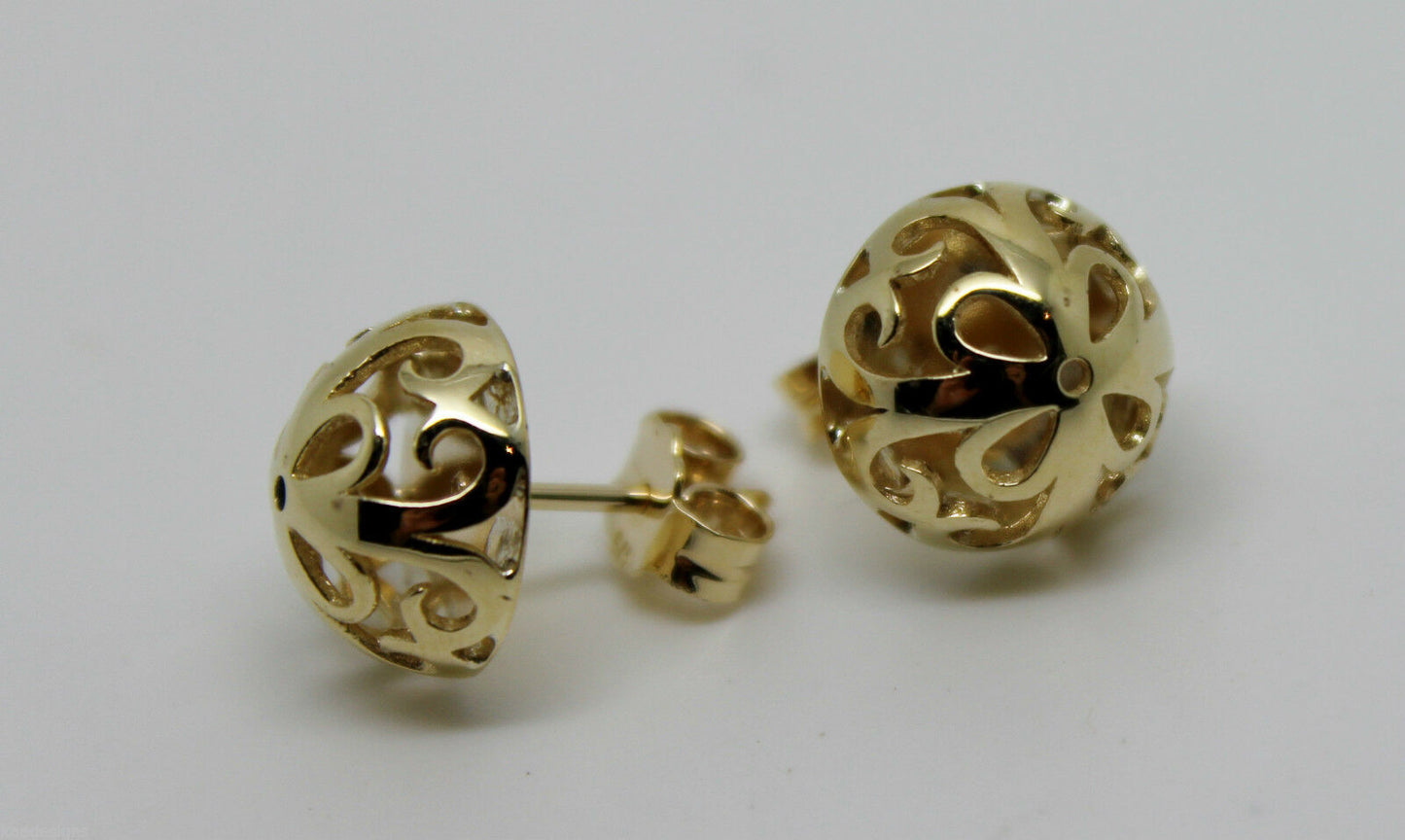 Kaedesigns New 9ct Yellow, Rose or White Gold Half Ball 12mm Stud Filigree Earrings