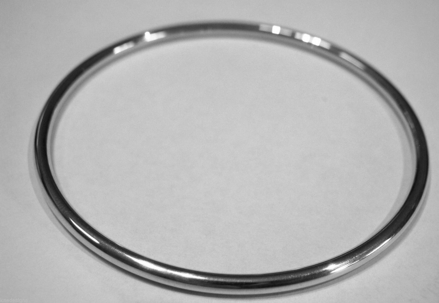 Kaedesigns New 9ct Yellow, Rose, or White gold 3mm wide Hollow GOLF bangle 70mm diameter