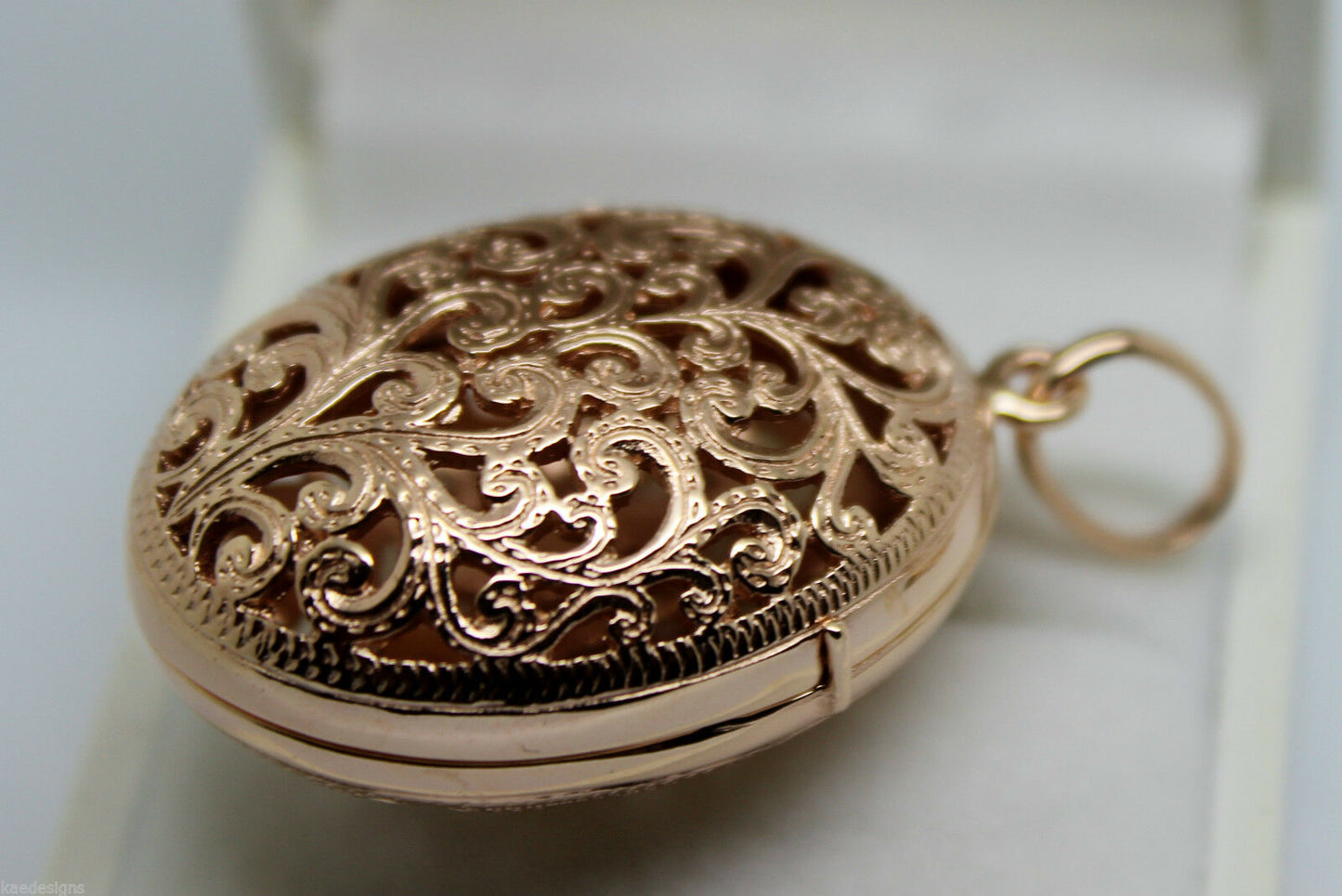 Kaedesigns, New Genuine Heavy 9kt 9ct Rose Gold Filigree Oval Pendant Locket