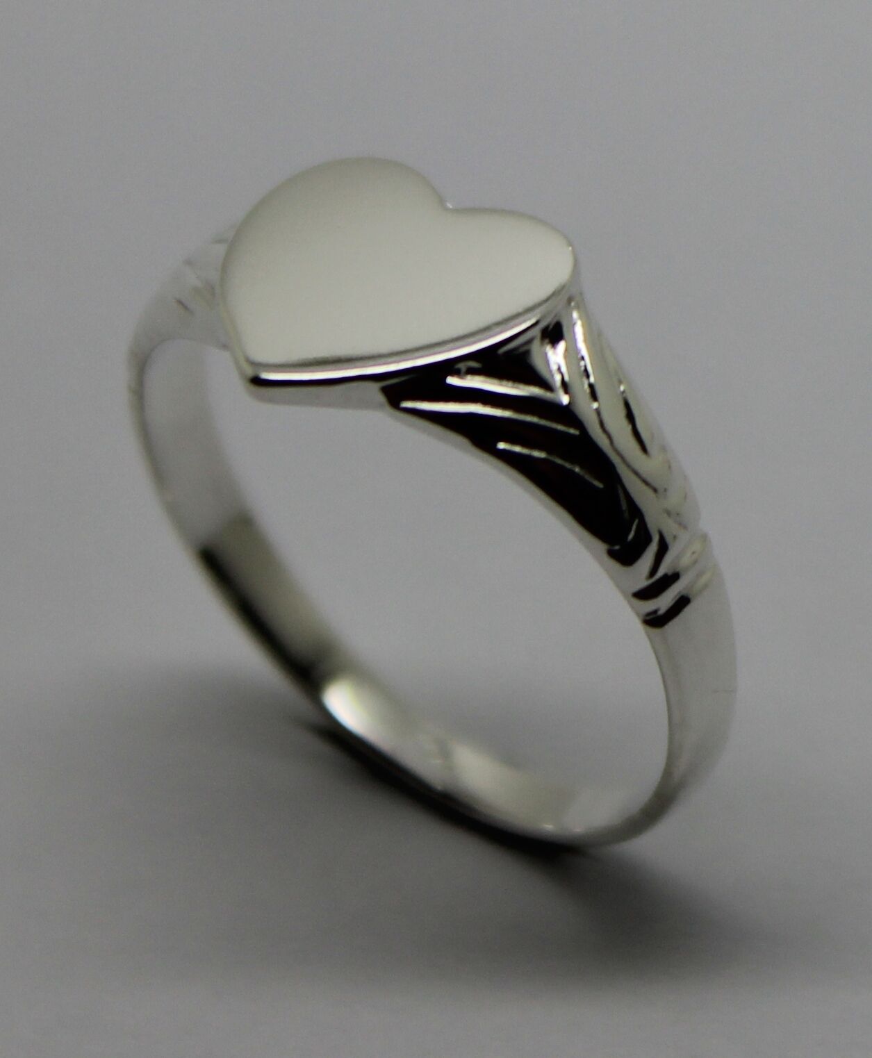 Kaedesigns Solid New Sterling Silver Heart Signet Ring Size H