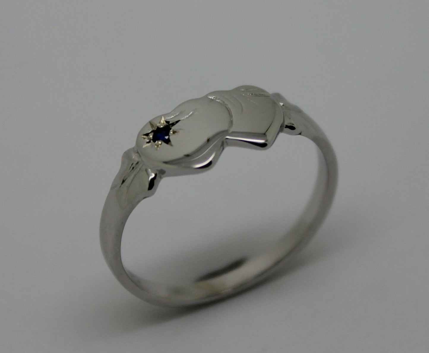 Genuine 9ct 9kt White Gold Australian Blue Sapphire Double Heart Signet Ring