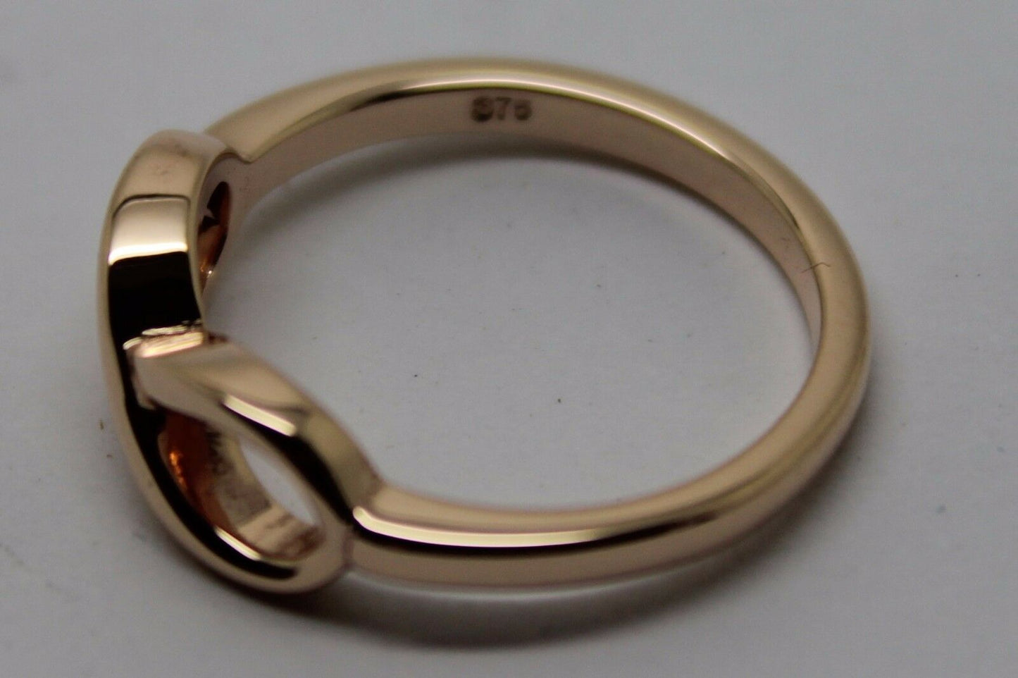 Genuine New 9ct Yellow, Rose or White Gold Solid Infinity Ring Size S / 9 1/8