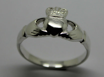 Size M Genuine Sterling Silver Irish Claddagh Ring