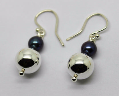 Sterling Silver Ball 7mm Freshwater Black Pearl Ball Earrings