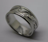 Kaedesigns, Solid Heavy Genuine 9ct White Gold Mens Surf Wave Ring Size T 258