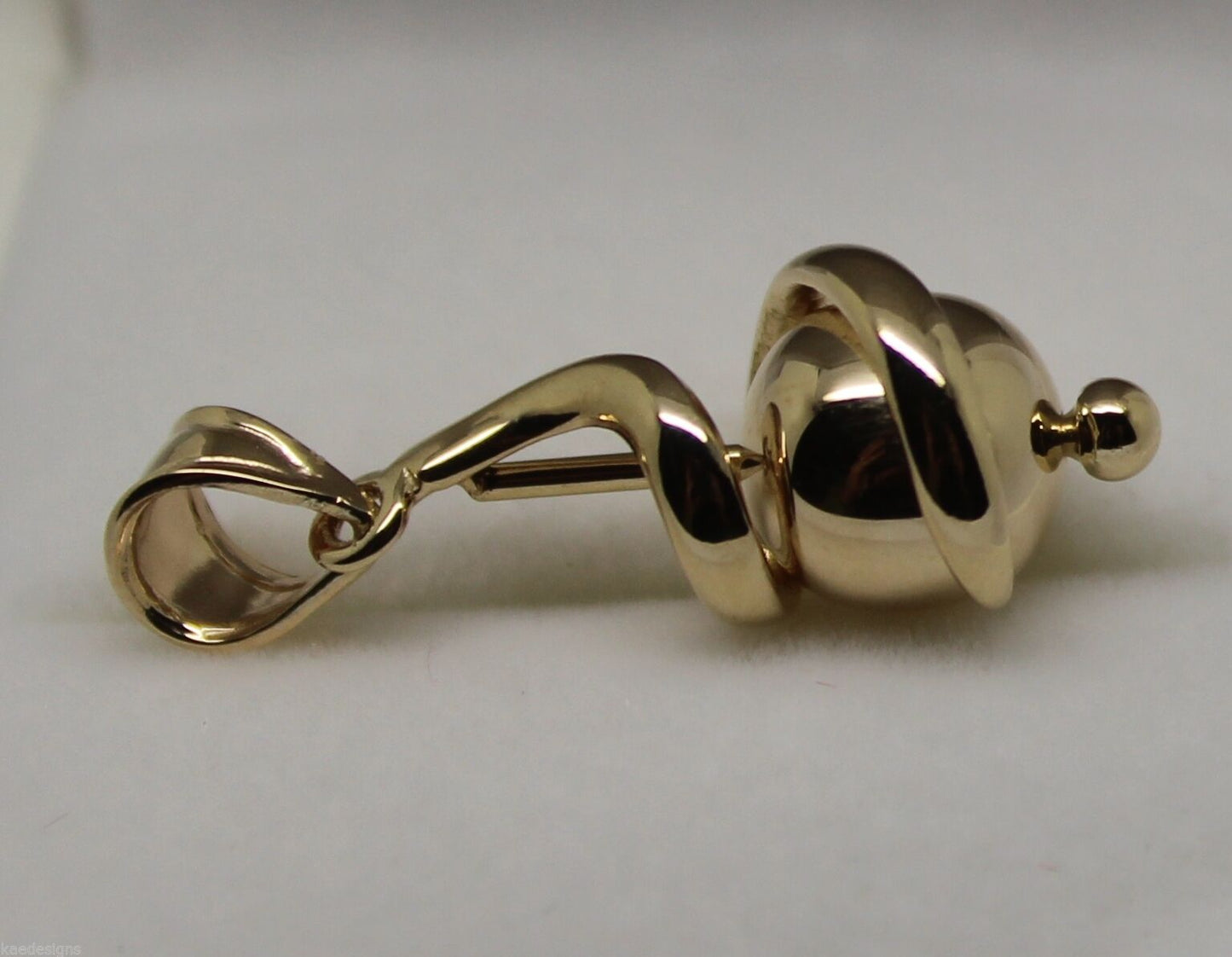 Genuine 9ct Yellow & White Gold 8mm Swirl Ball Pendant