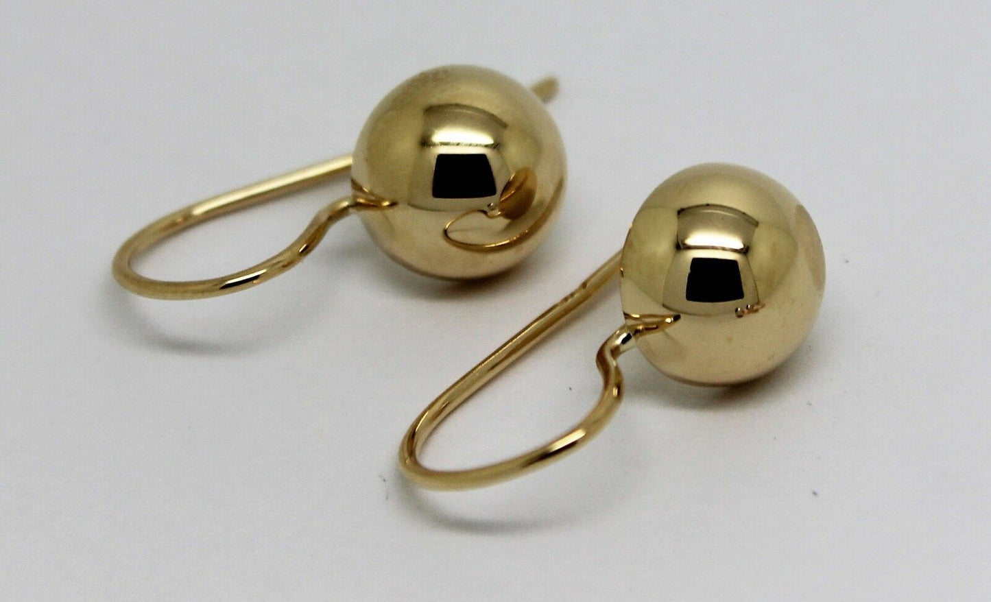 Kaedesigns New 9ct Solid Yellow, Rose Or White Gold 10mm Half Plain Ball Earrings