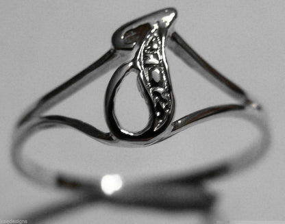 KAEDESIGNS NEW Size N 9ct white gold initial J ring