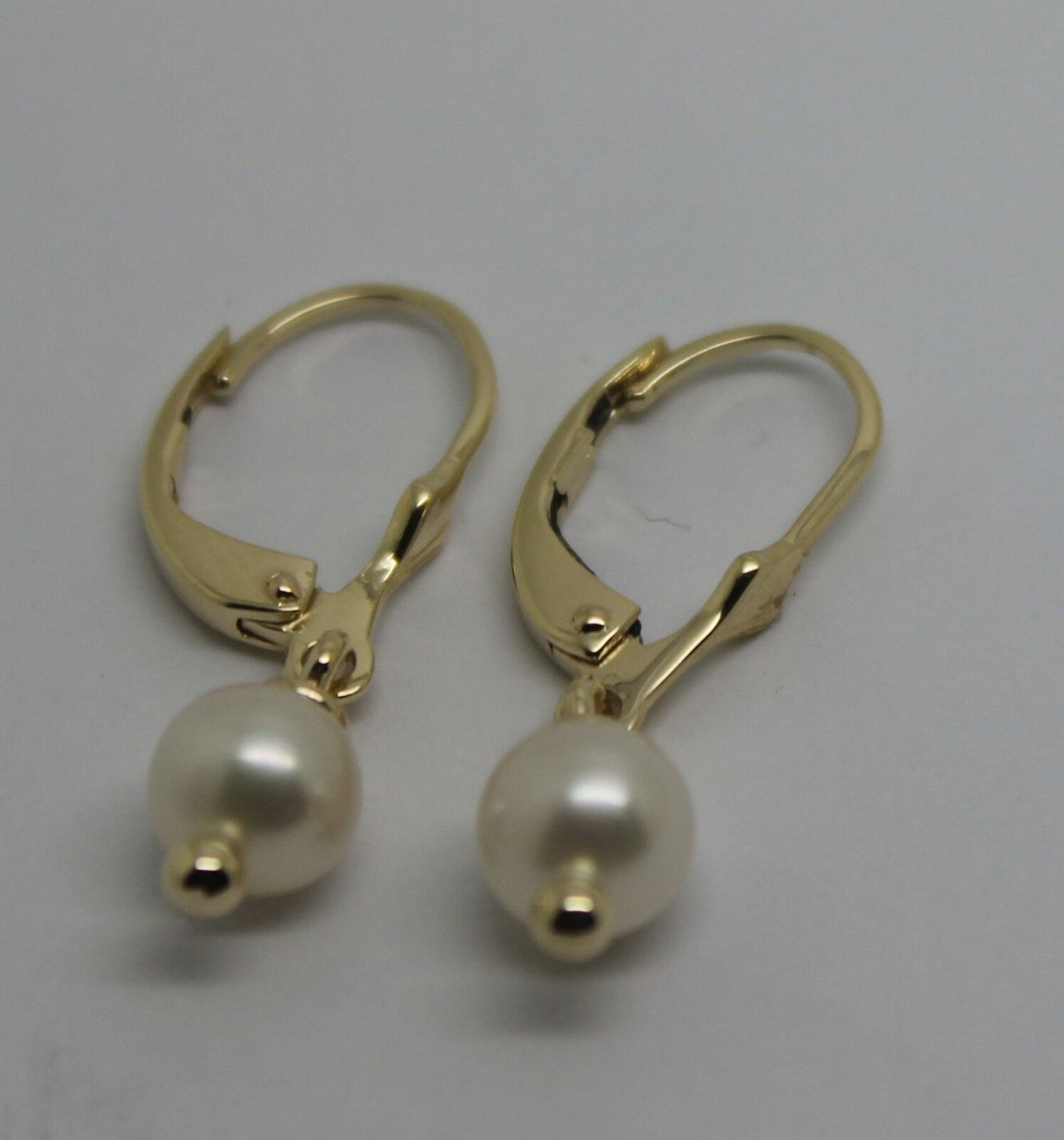 Kaedesigns New 9ct Yellow, Rose or White Gold 6mm White Pearl Continental Clip Earrings