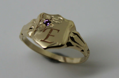 9ct Small Yellow Gold Amethyst Shield Signet Ring + Engraving Of One Initial - Choose your size