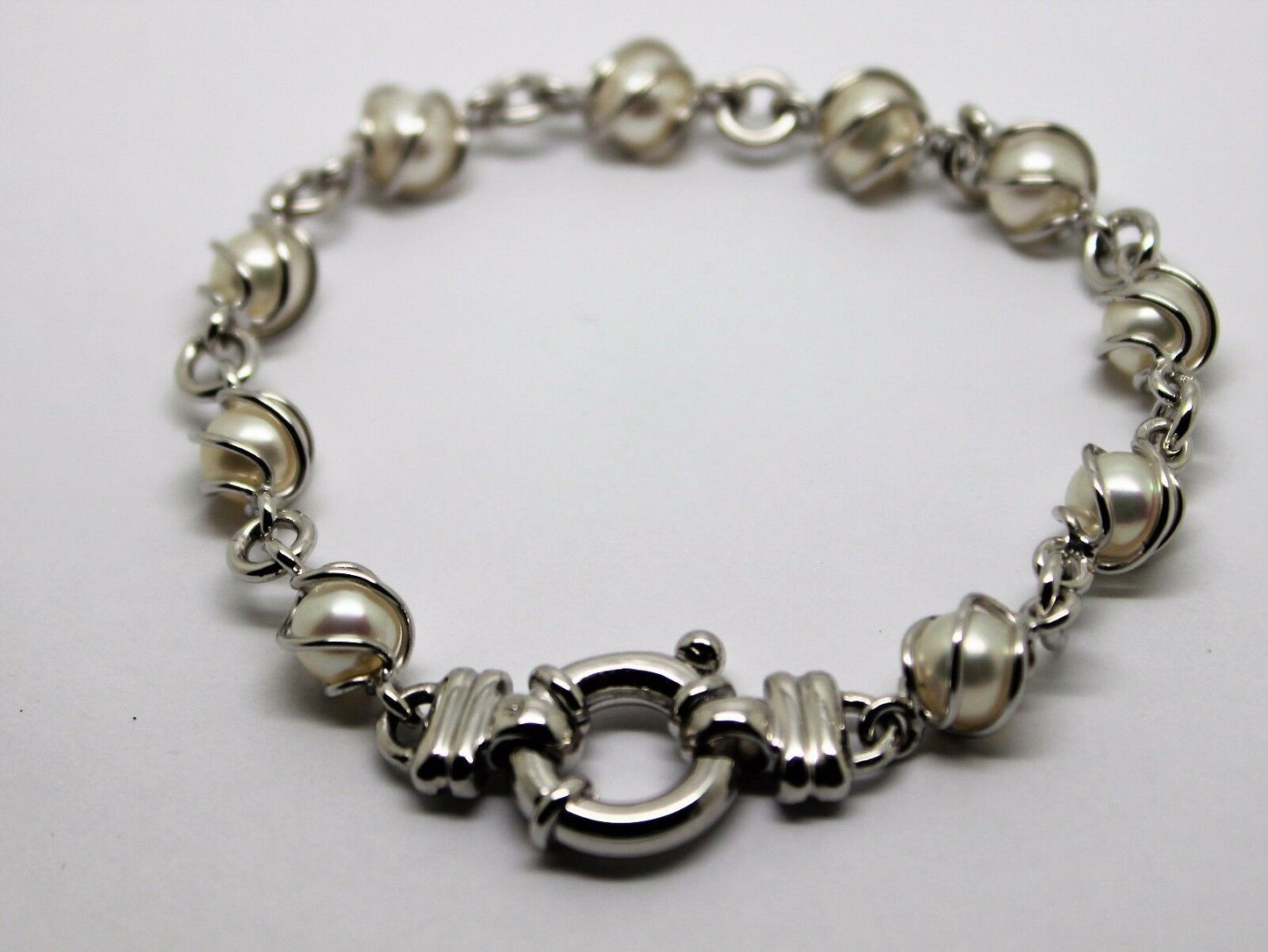 Kaedesigns New 9ct White Gold Bolt Ring Freshwater White Pearl Bracelet