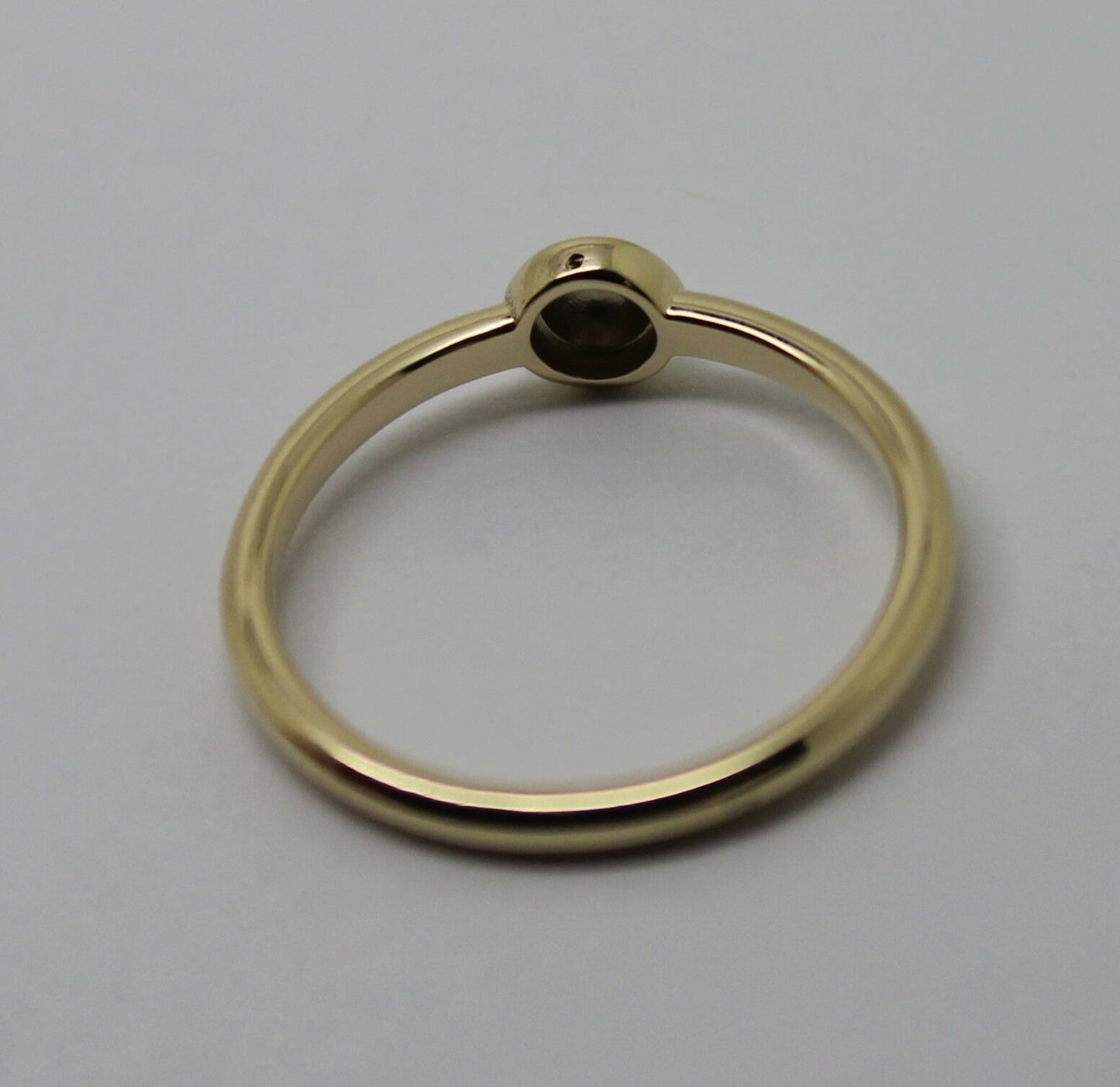 Genuine 9ct yellow gold & white gold ball 4mm Half Ball Ring