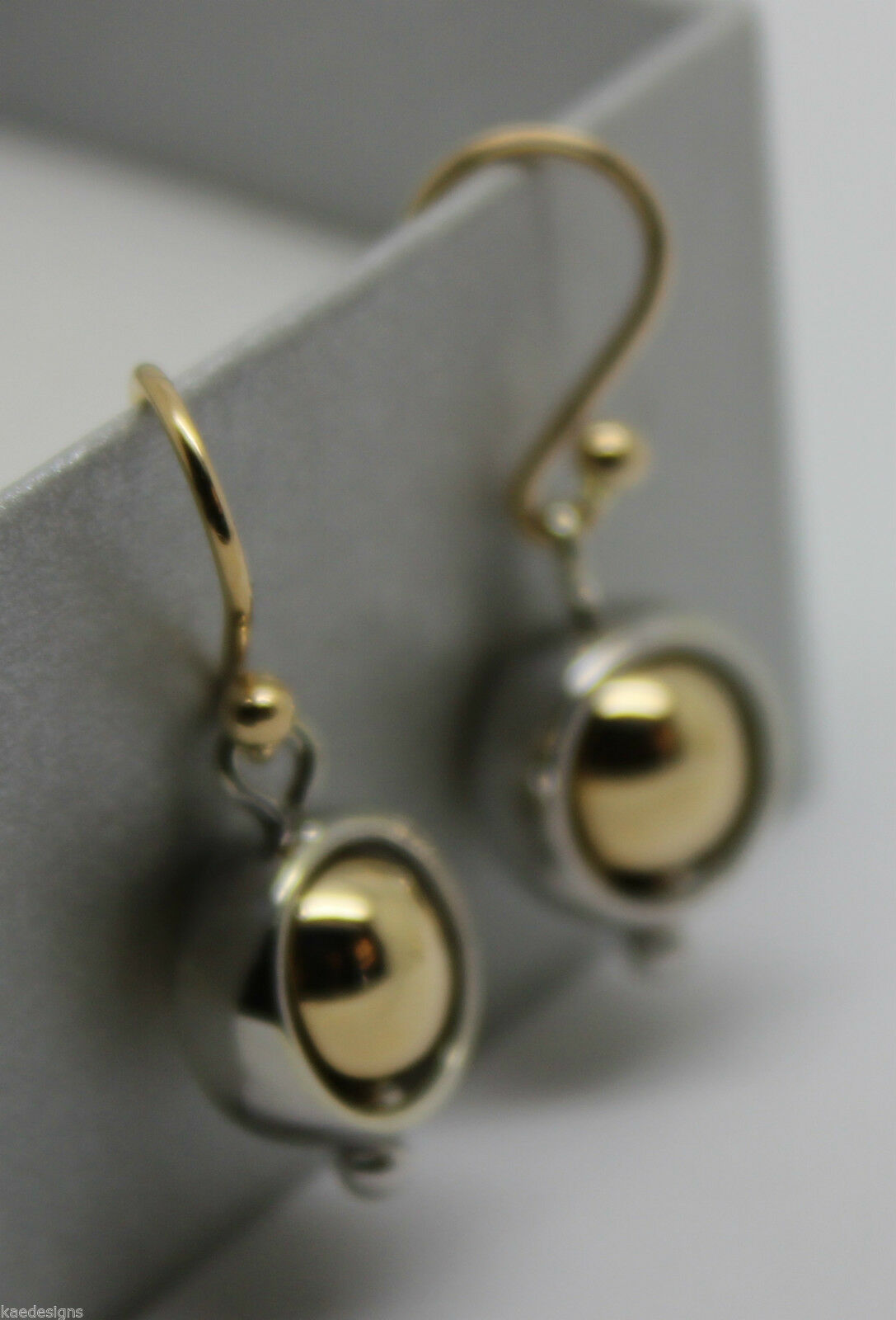 Kaedesigns New 9k 9ct Yellow & White Gold Spinner Belcher Ball Earrings