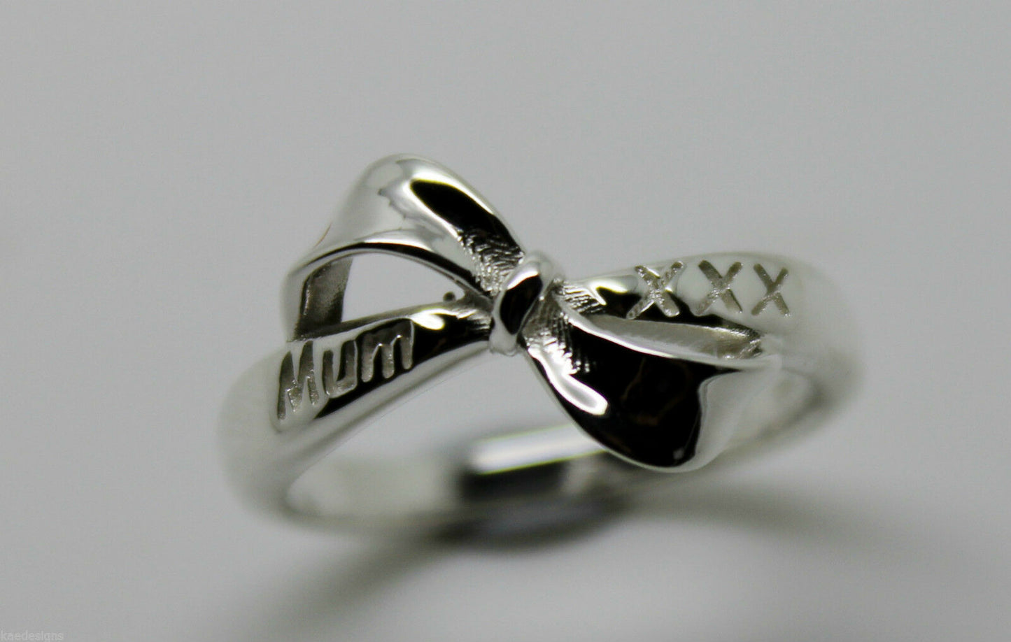 Mothers Day Ring 9ct 9kt Solid Yellow, Rose Or White Gold Bow Ring Engraved With Mum And Kisses