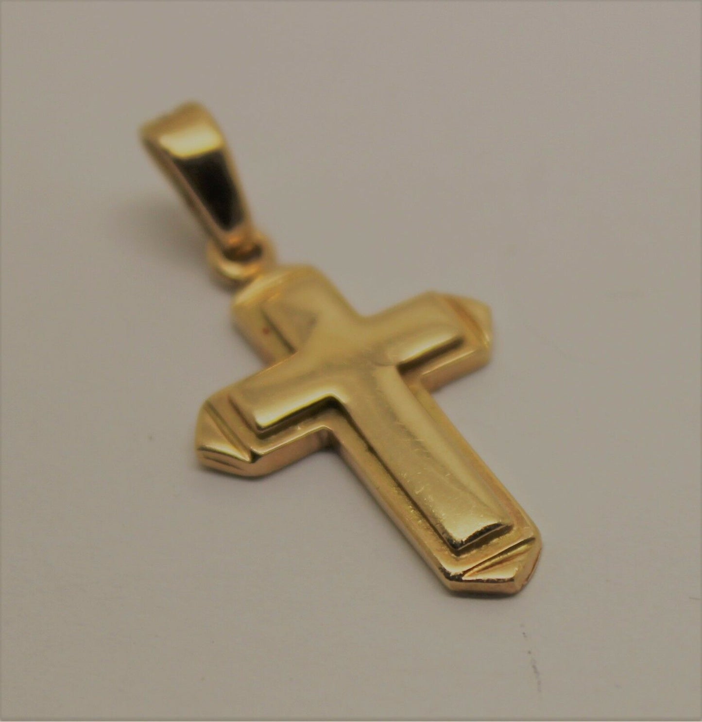 Kaedesigns New Genuine New 9ct 9K Yellow, Rose or White Gold Heavy Cross Pendant