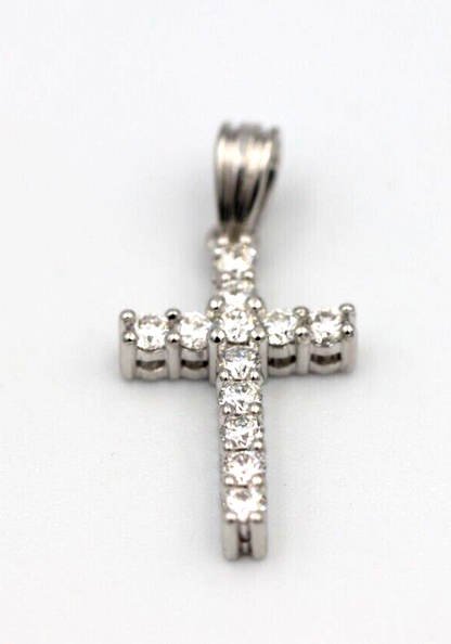 0.35cts Claw Set 18ct 750 White Gold Round Diamond Cross Pendant