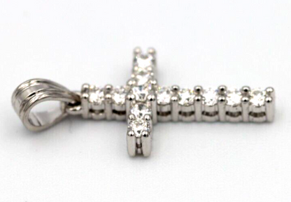 0.35cts Claw Set 18ct 750 White Gold Round Diamond Cross Pendant