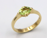 Genuine 9ct Yellow Gold Oval Double Claw Green Peridot Ring Last one! Free post