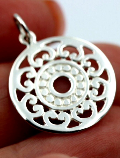 Kaedesigns, New Genuine New Sterling Silver 925 Filigree Round Pendant