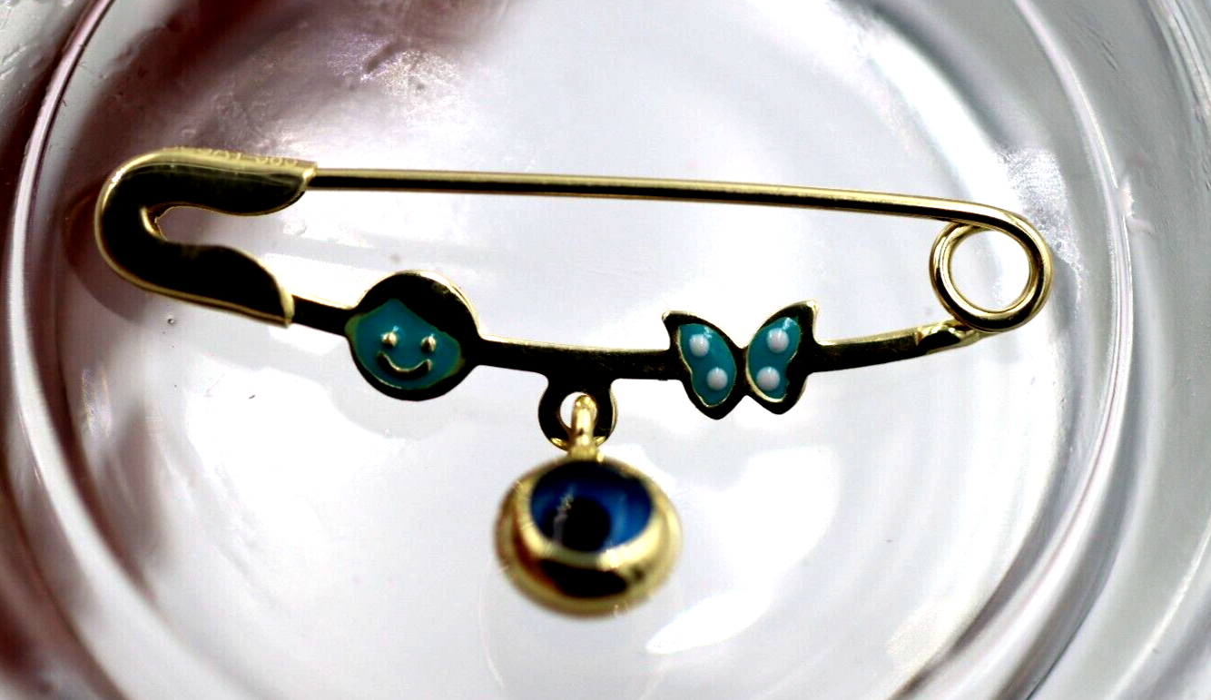 Cubic zirconia brooch deals