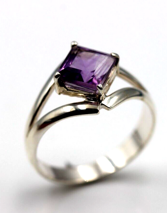 Size Q Sterling Silver 925 Natural Purple Amethyst Dress Ring