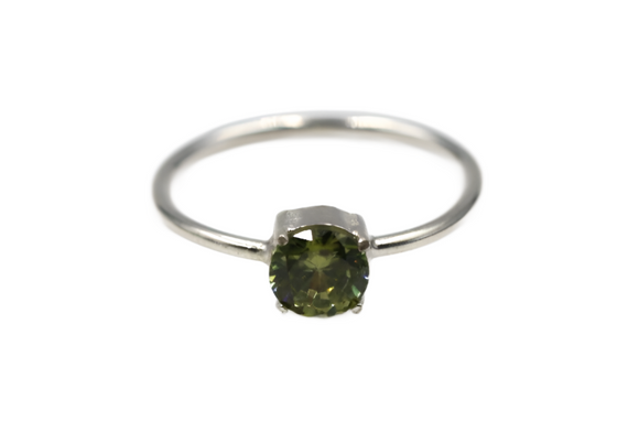 Size P August Birthstone Sterling Silver Green Peridot Ring -Free express post